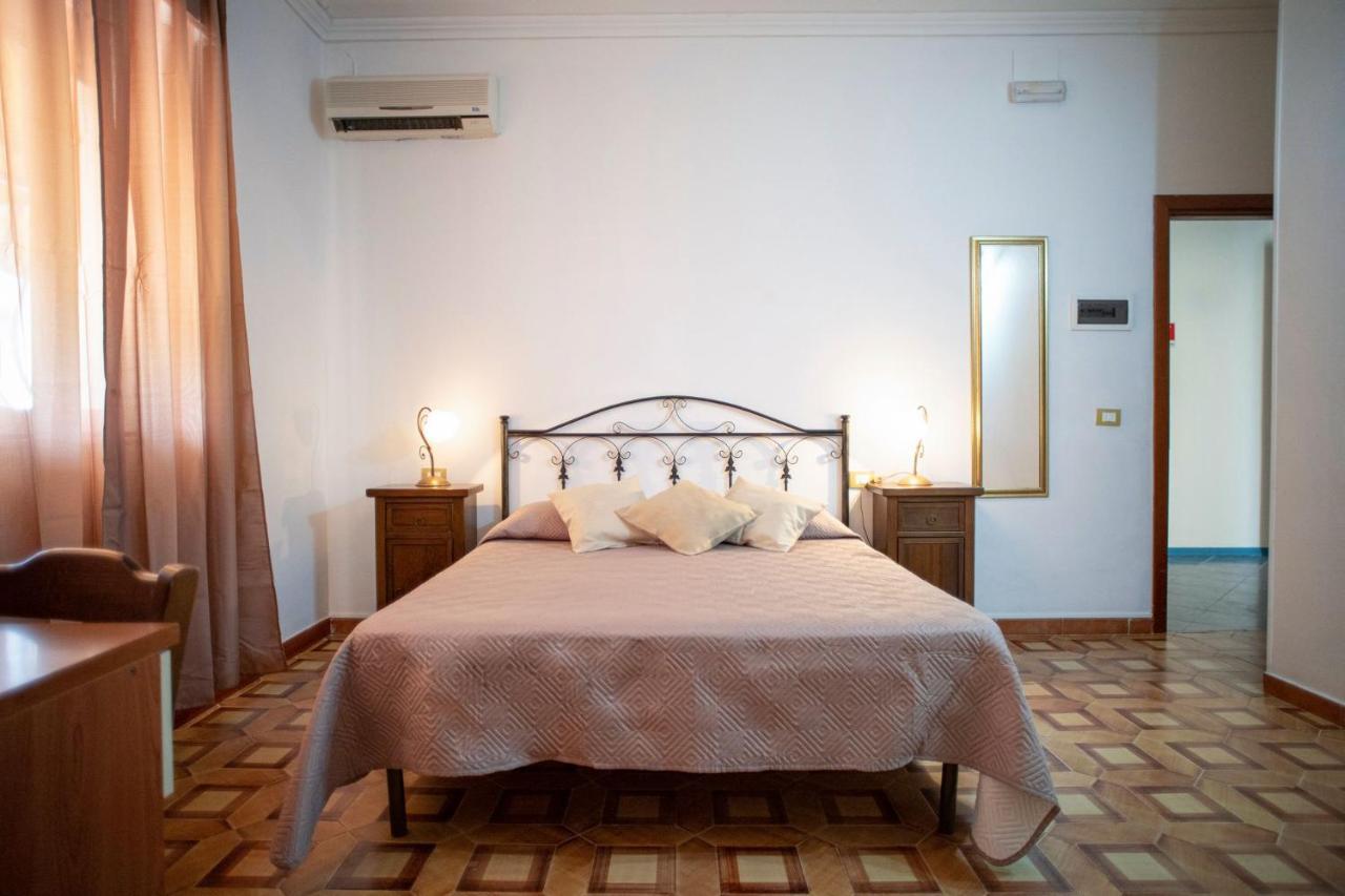 Poesia Del Mare B&B Сиракуза Екстериор снимка